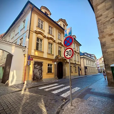Privat bolig Charles Bridge, Old Town3 Min Walk Private D *